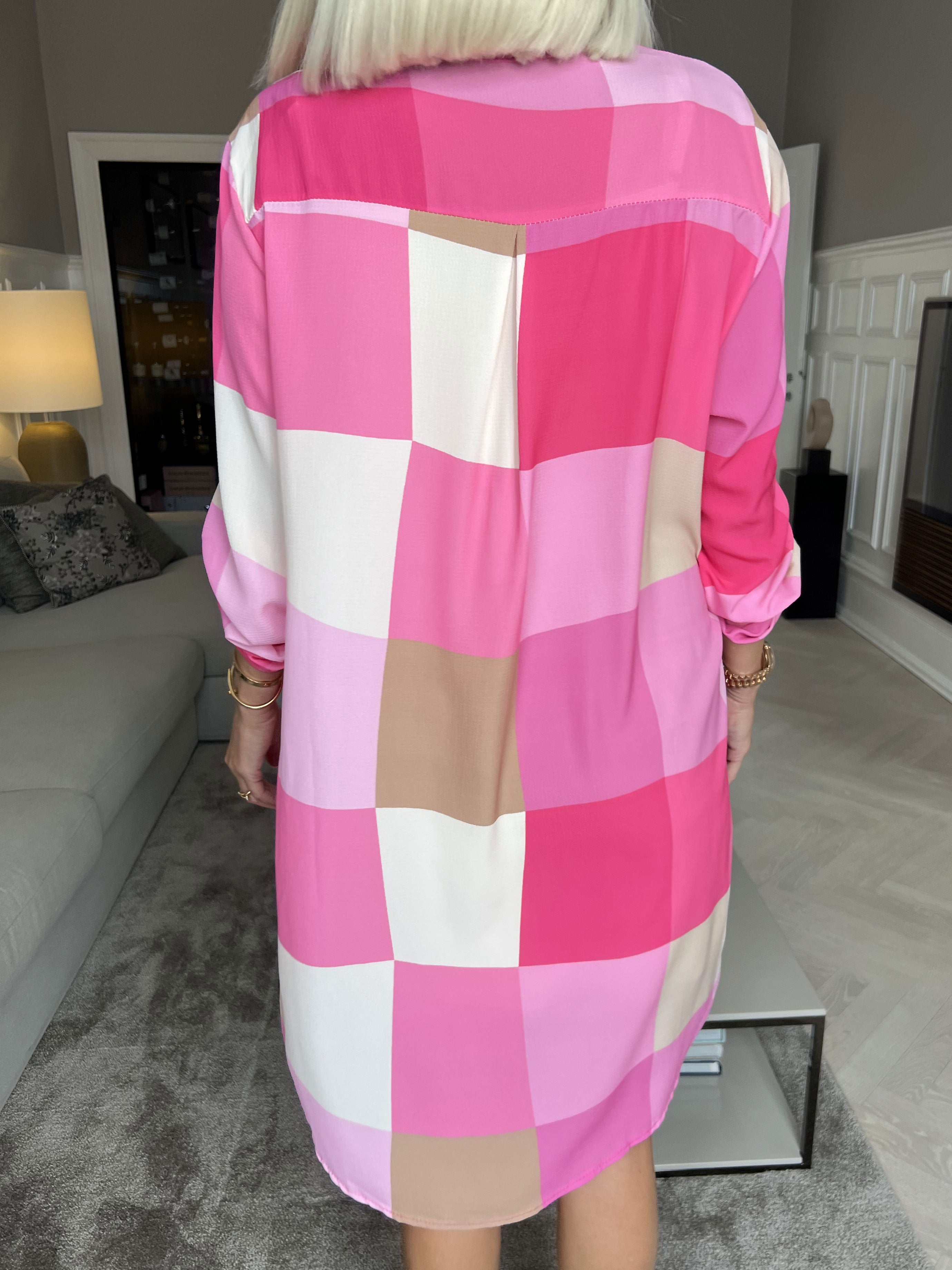 Vanesa Dress Check - Lätt och luftig klänning